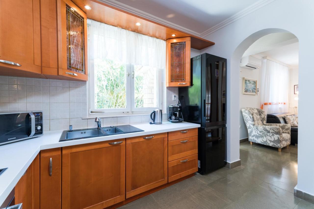 Waterfront Villa With Pool Vela Luka Kültér fotó