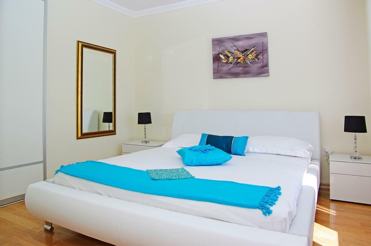 Waterfront Villa With Pool Vela Luka Kültér fotó