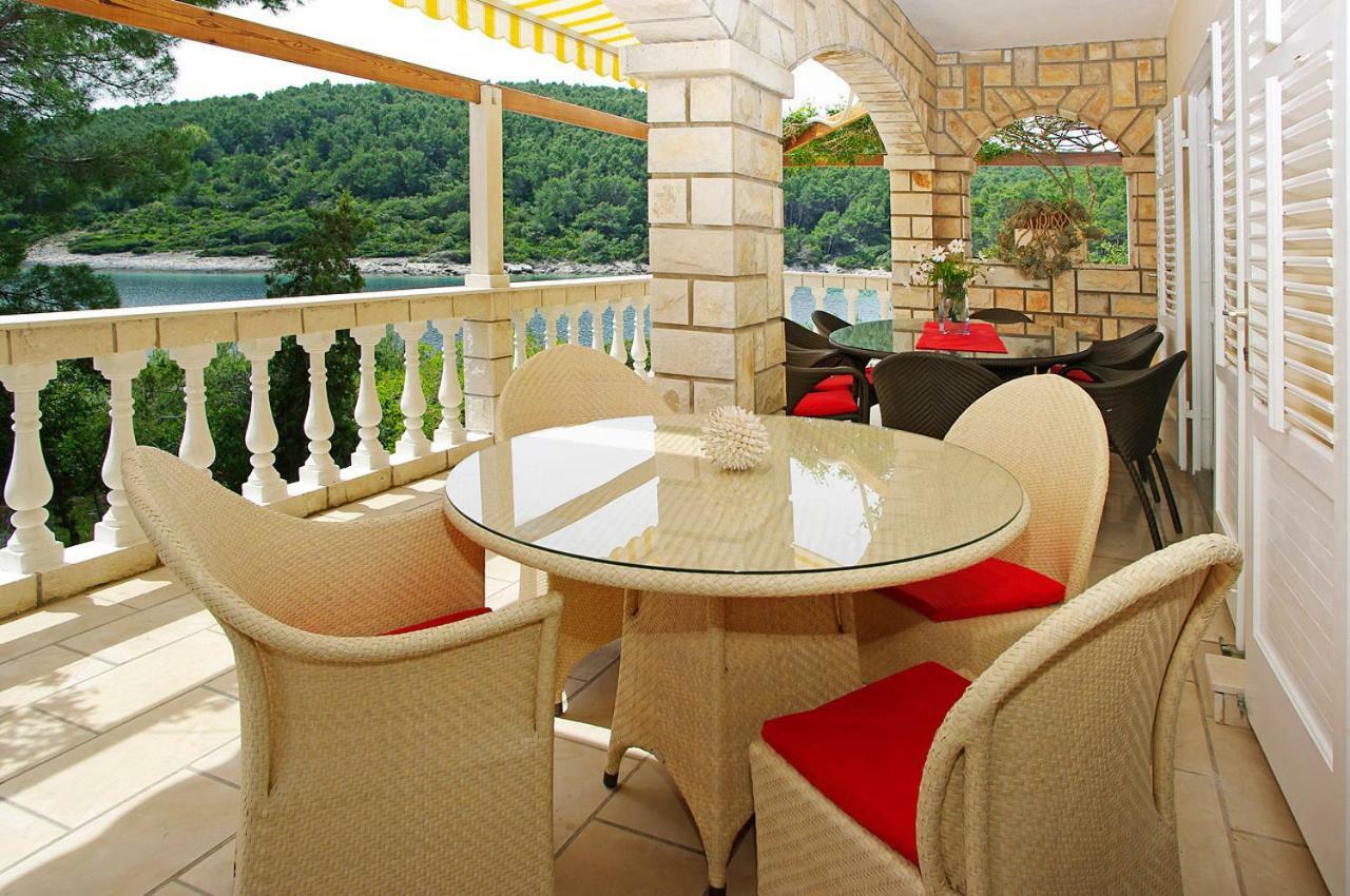 Waterfront Villa With Pool Vela Luka Kültér fotó